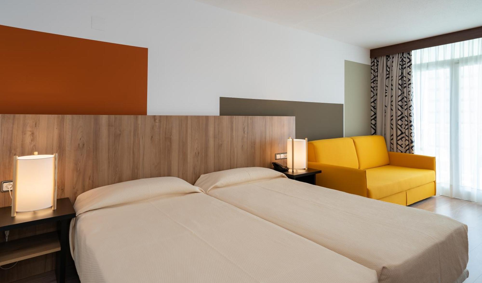 Medplaya Flamingo Oasis Hotel 4*
